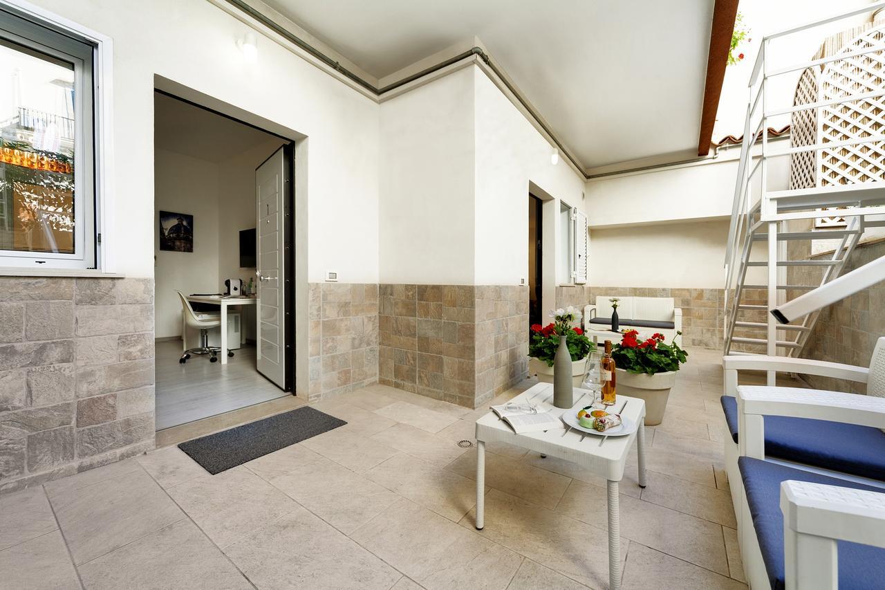 Siciliacasevacanze - Marina Domus Rooms Marina di Ragusa Exterior foto